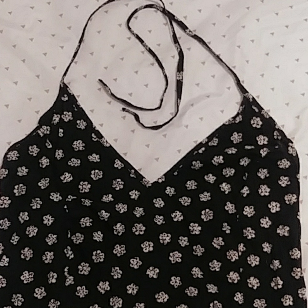 Dress - Picture 2 of 5